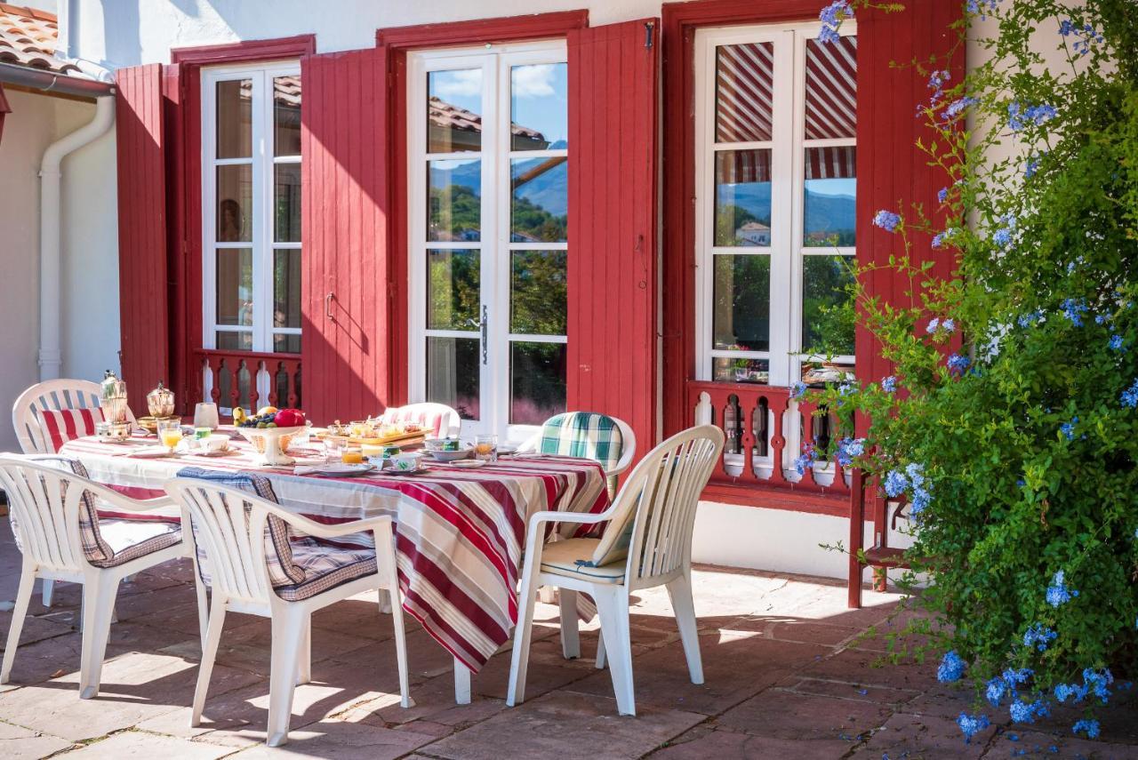 Aita Baita Bed & Breakfast Ciboure Eksteriør bilde